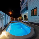 Daire Garden - Two Bedroom With Terrace *
