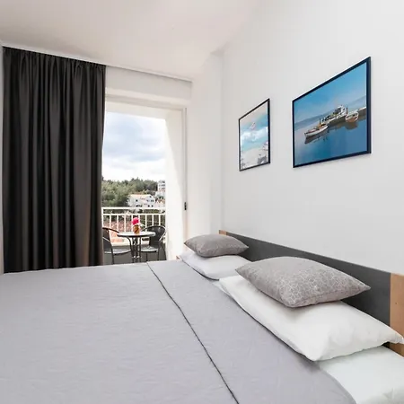 Garden - Two Bedroom With Terrace Supetar