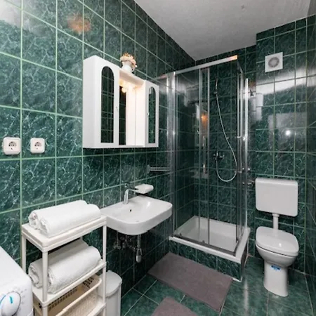 Appartement Garden - Two Bedroom With Terrace *