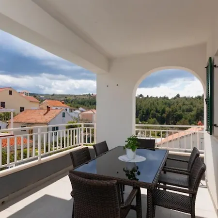 Appartement Garden - Two Bedroom With Terrace *