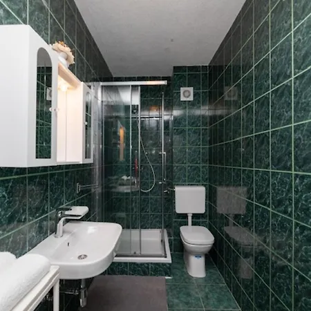 Appartement Garden - Two Bedroom With Terrace *
